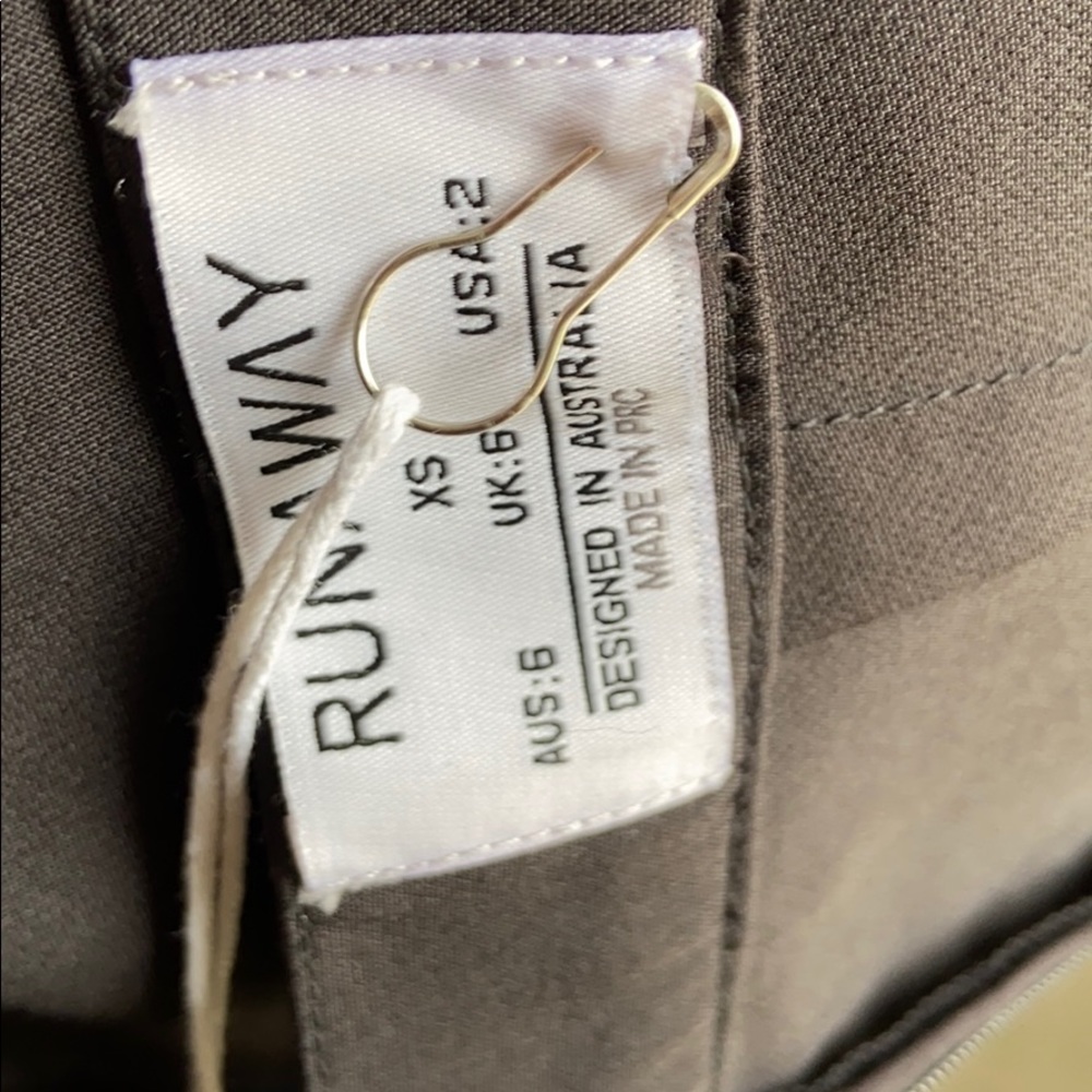8  NWT RUNWAY ALEXANDER PANTS. S 2 wsist 13.5 inseam 30 - Picture 7 of 10